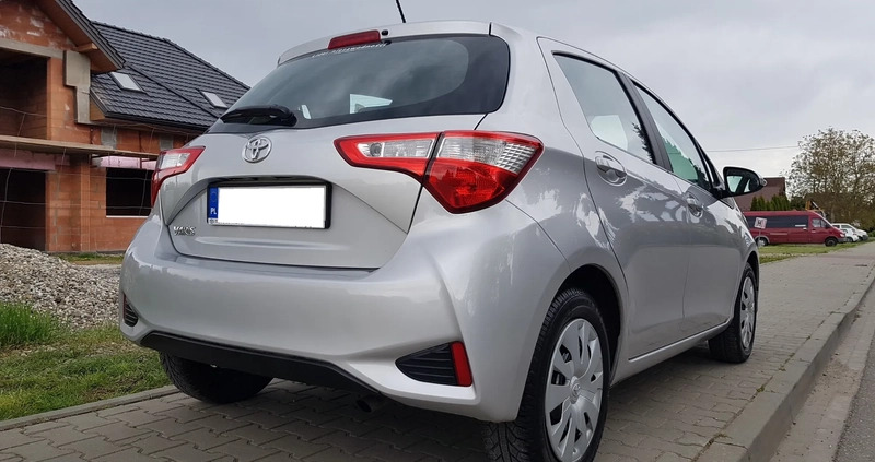 Toyota Yaris cena 53500 przebieg: 23000, rok produkcji 2018 z Proszowice małe 781